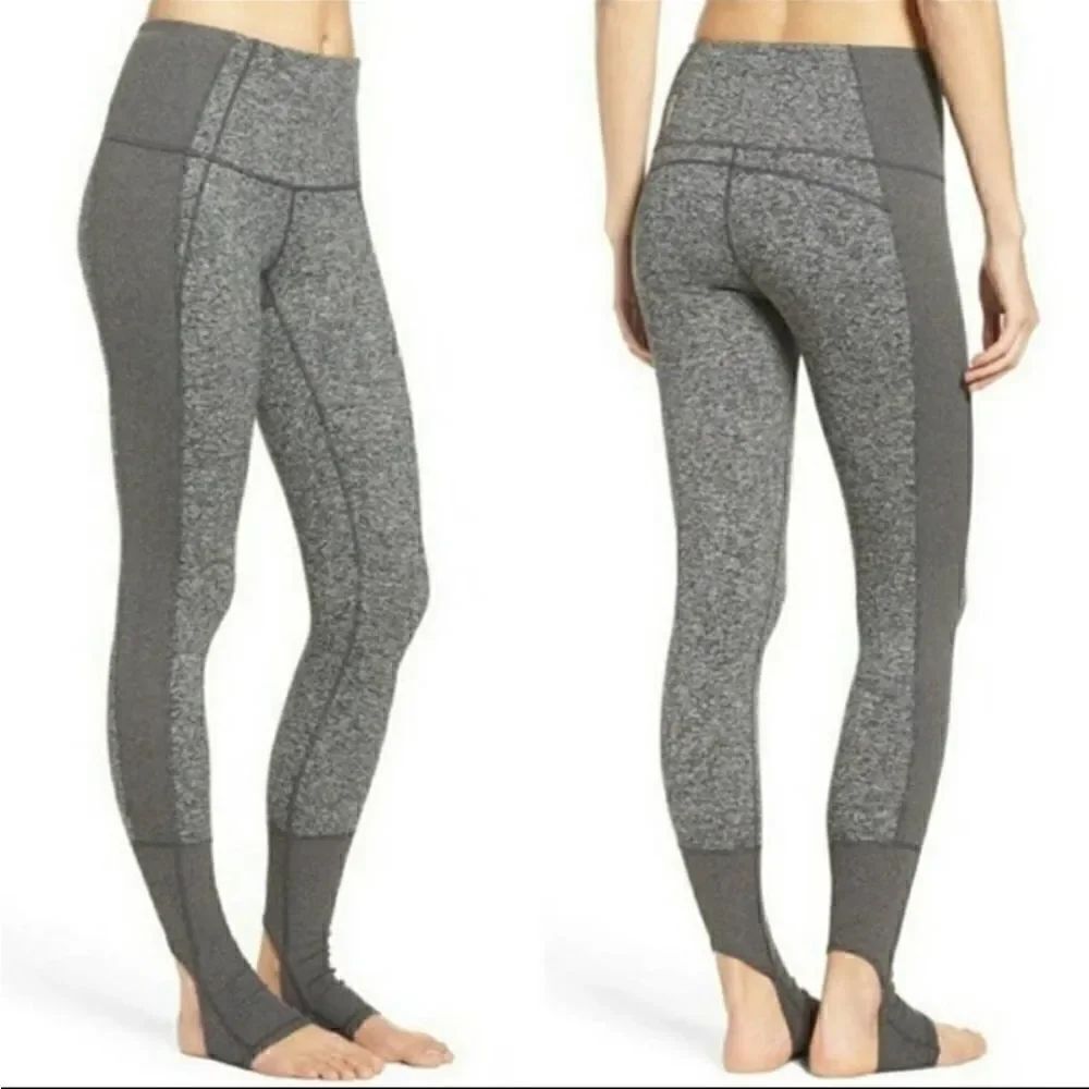 ZELLA high waisted “Dance With Me” leggings size small